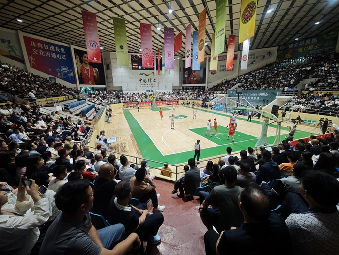 开云体育网址-“爽爽贵阳・心学修文”2026年 “阳明杯” 篮球赛企业组圆满收官|李宇|体育比赛|赛事|决赛|竞技_新浪体育_新浪新闻